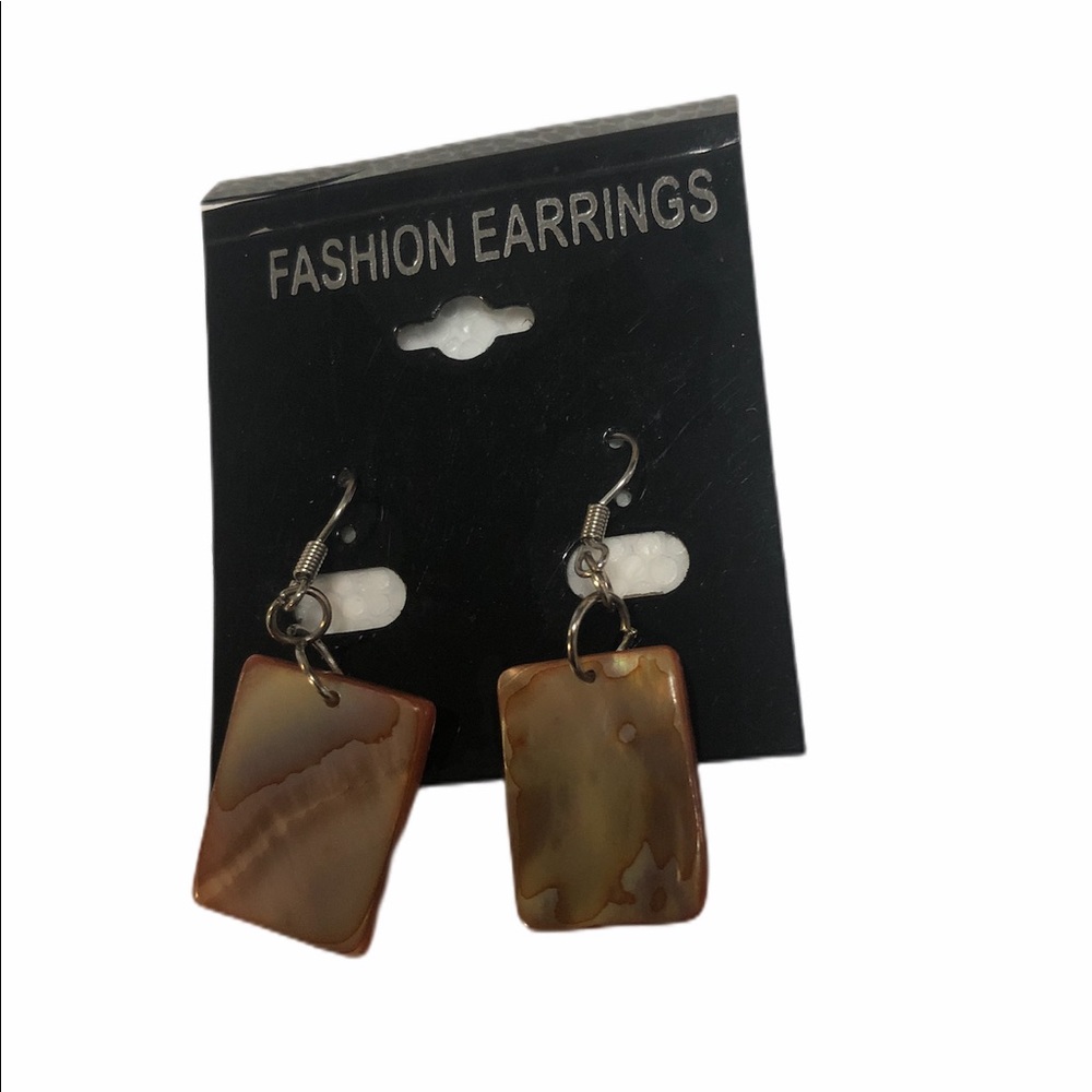 Boutique Shell Earrings - Picture 2 of 5